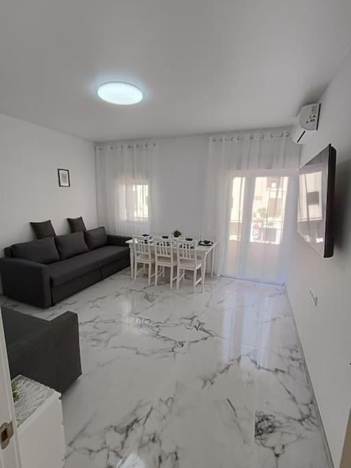 Apartment Nuevo Cerca Del Mar